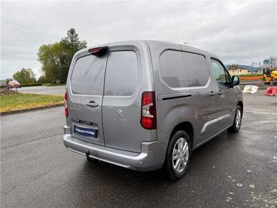 Peugeot Partner III Fourgon Standard 1000 Kg Bluehdi 130 s&amp;S Eat8 Asphalt