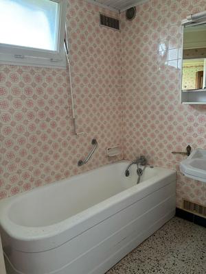 Maison - 143 m² - 6 pièces