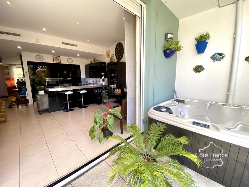 Duplex - 110 m² - 5 pièces