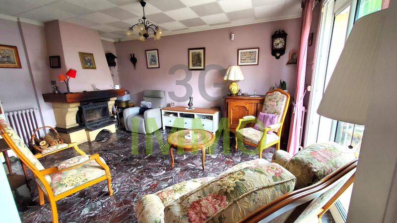 Pavillon - 96 m² - 5 pièces