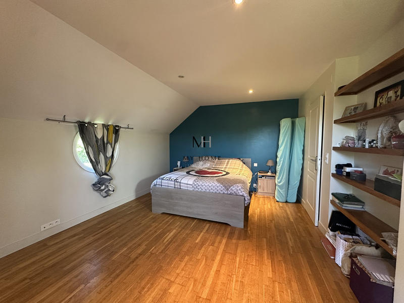 Maison - 127 m² - 5 pièces