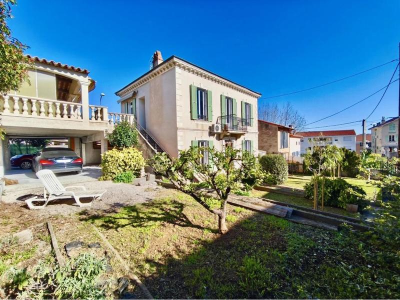 Maison de maîtres - 150 m² - 7 pièces