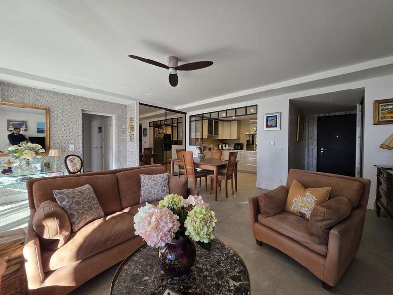 Appartement - 89 m² - 3 pièces