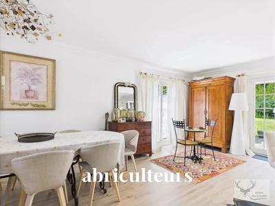 Maison - 167 m² - 6 pièces