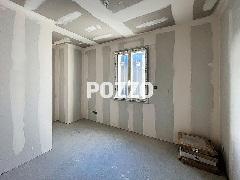 Maison - 94 m² - 5 pièces