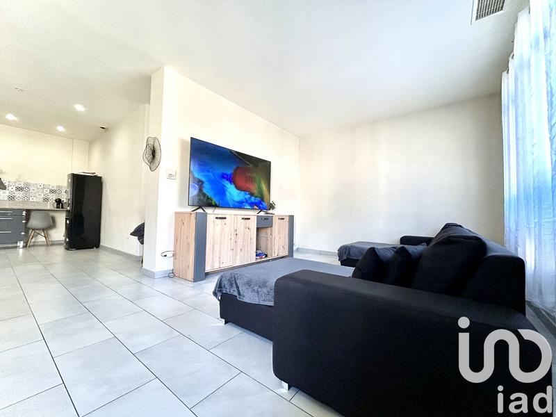 Appartement - 80 m² - 3 pièces