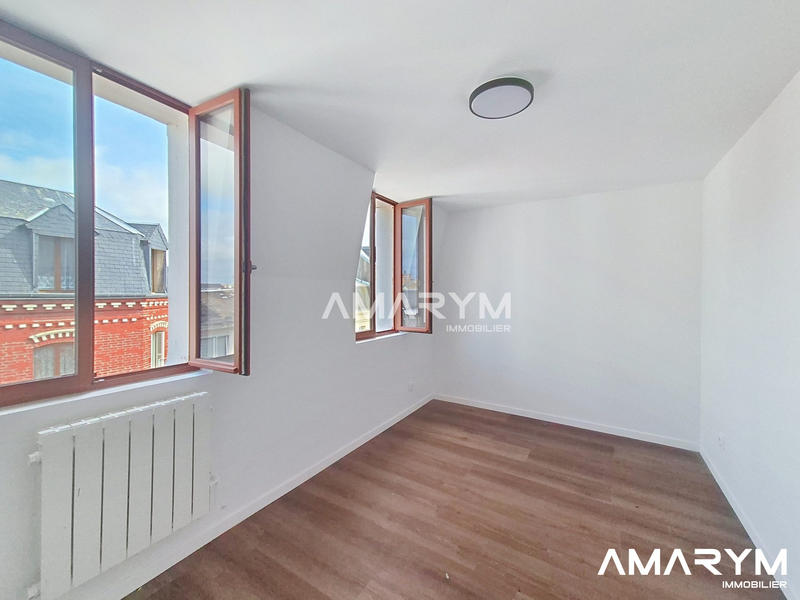 Maison - 62 m² - 5 pièces