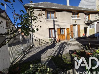 Maison - 110 m² - 5 pièces