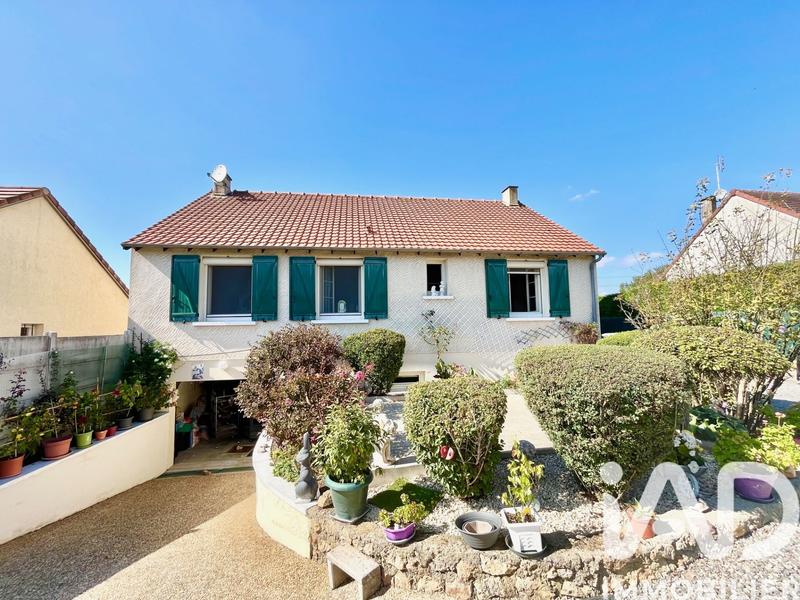 Maison - 85 m² - 5 pièces