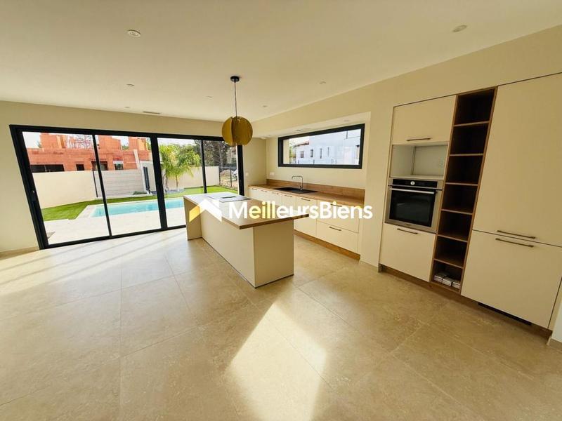 Villa - 130 m² - 5 pièces