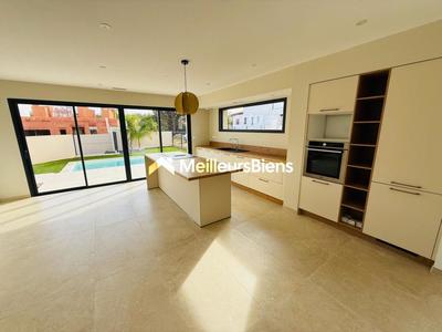 Villa - 130 m² - 5 pièces