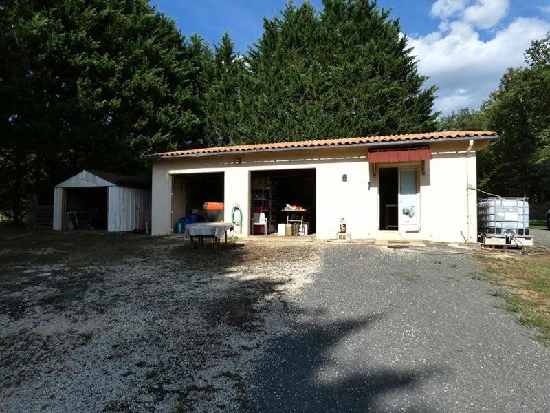 Maison - 220 m² - 8 pièces