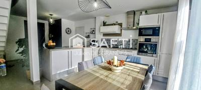 Maison - 100 m² - 5 pièces