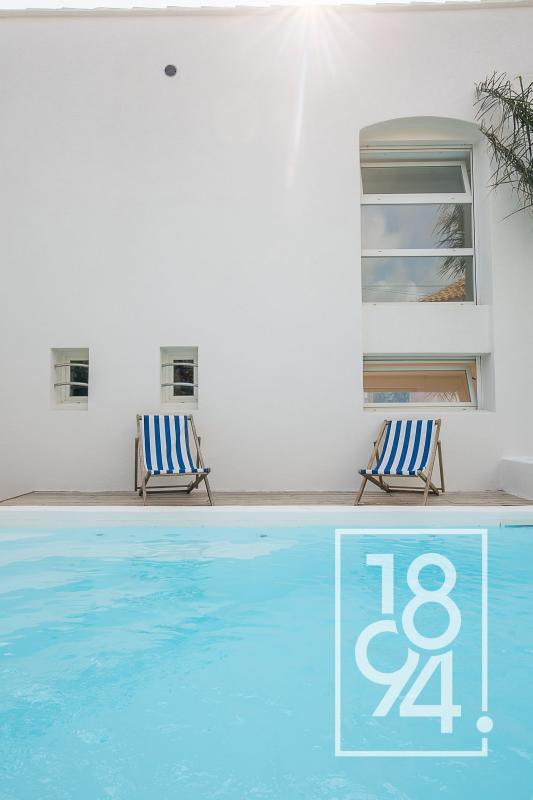 Maison d'architecte - 239 m² - 6 pièces