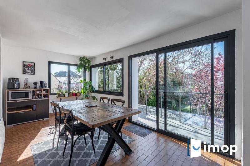 Maison - 164 m² - 7 pièces