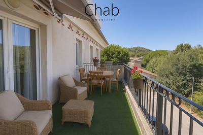 Appartement - 72 m² - 3 pièces