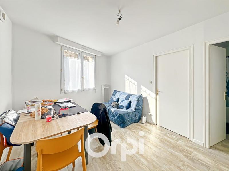 Immeuble - 77 m² - 2 pièces