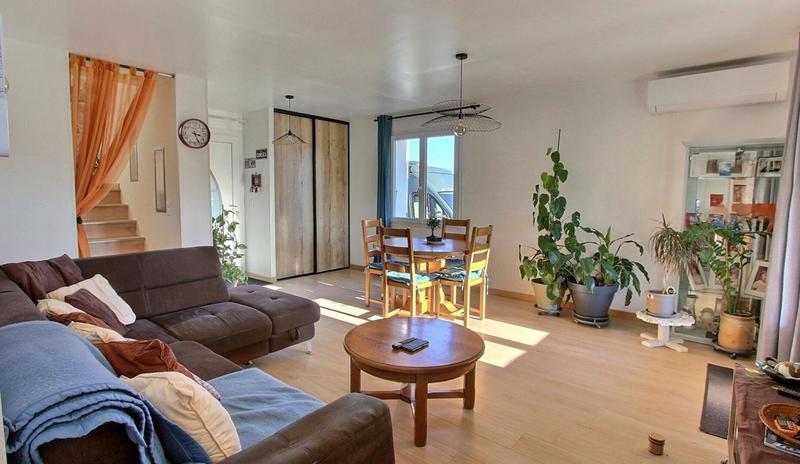 Villa - 84 m² - 4 pièces