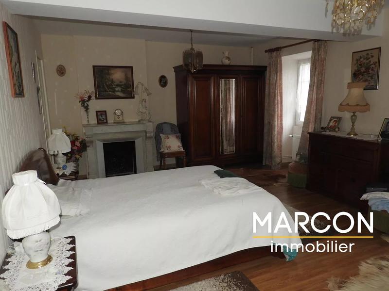 Maison - 168 m² - 7 pièces