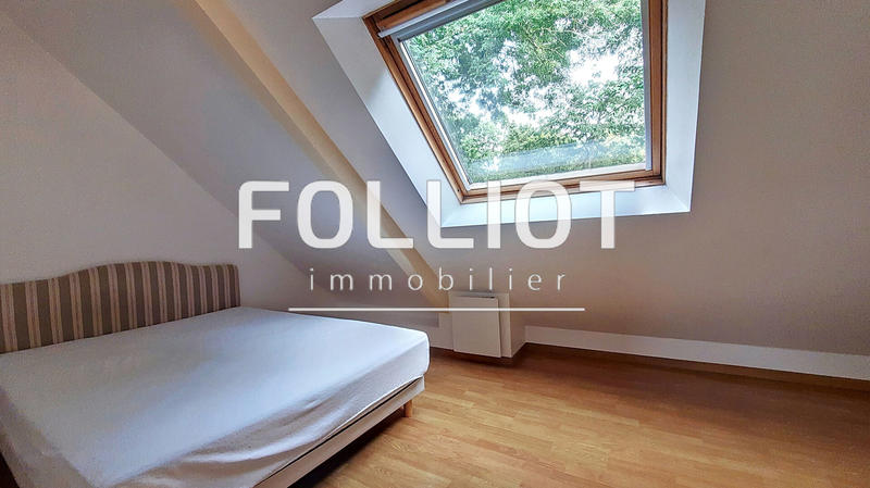 Maison - 77 m² - 6 pièces