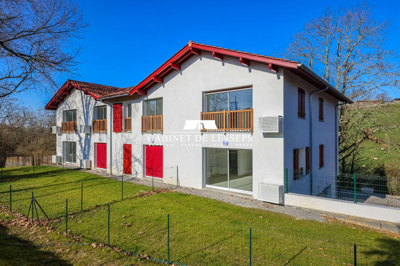 Appartement - 81 m² - 4 pièces