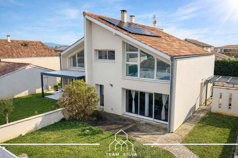 Maison - 130 m² - 6 pièces