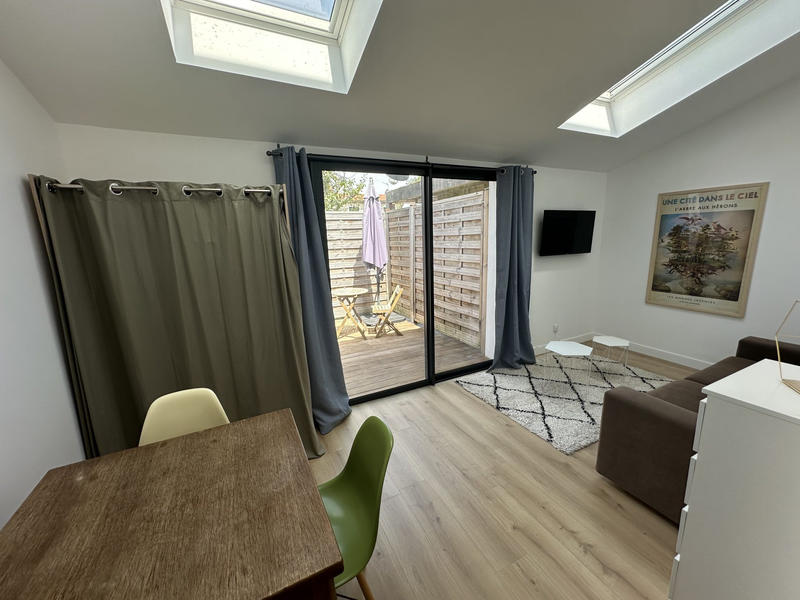 Maison - 181 m² - 6 pièces