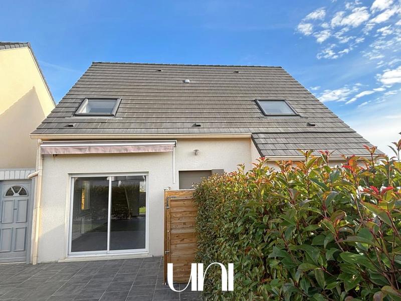 Maison - 98 m² - 4 pièces