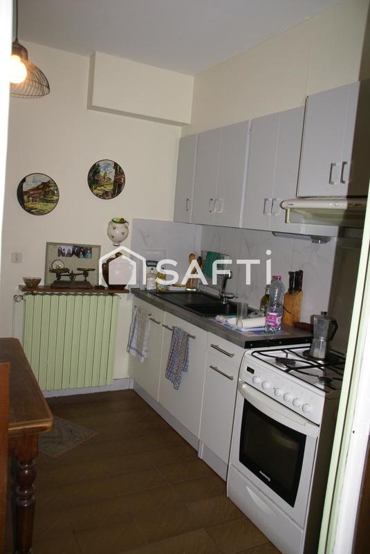 Maison - 97 m² - 6 pièces