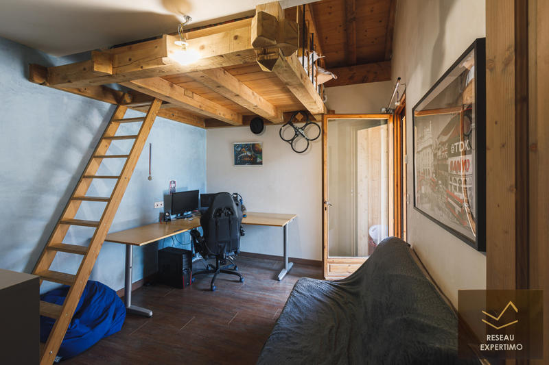 Maison - 175 m² - 6 pièces