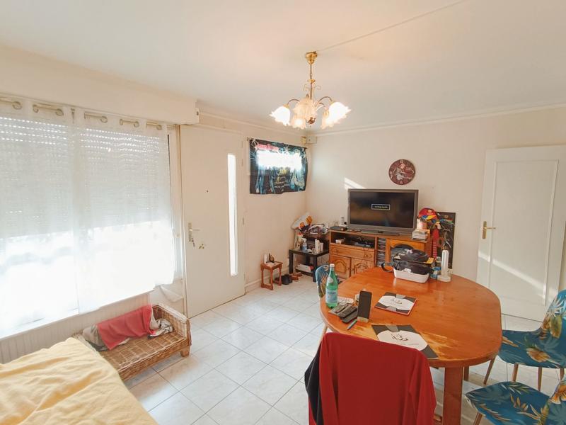 Maison - 64 m² - 4 pièces