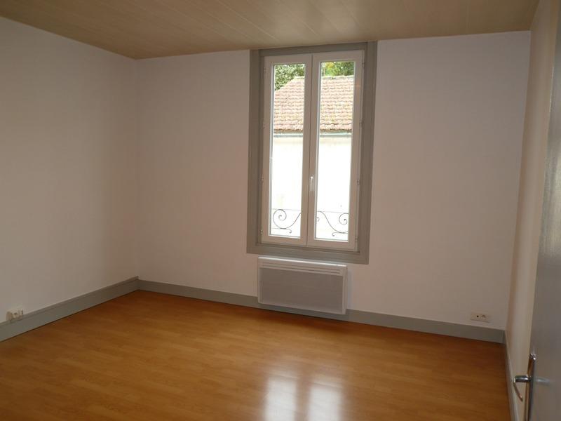 Maison de ville - 80 m² - 5 pièces