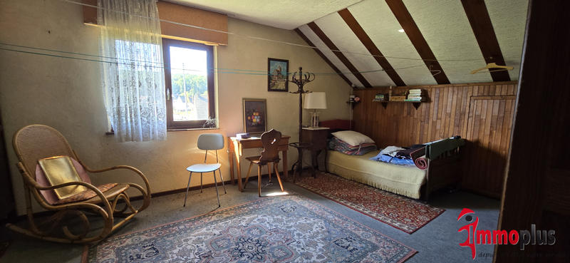 Maison - 143 m² - 7 pièces