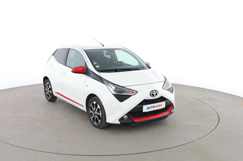 Toyota Aygo 1.0 Vvt-i X-Play X-Shift 5p 72 ch