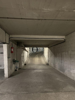 Parking / Garage - 17 m²