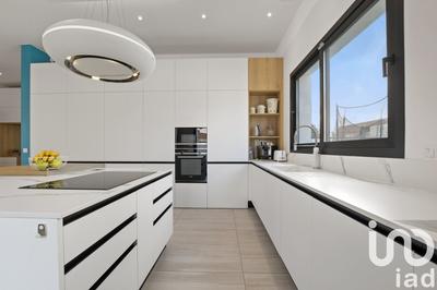 Maison - 127 m² - 5 pièces