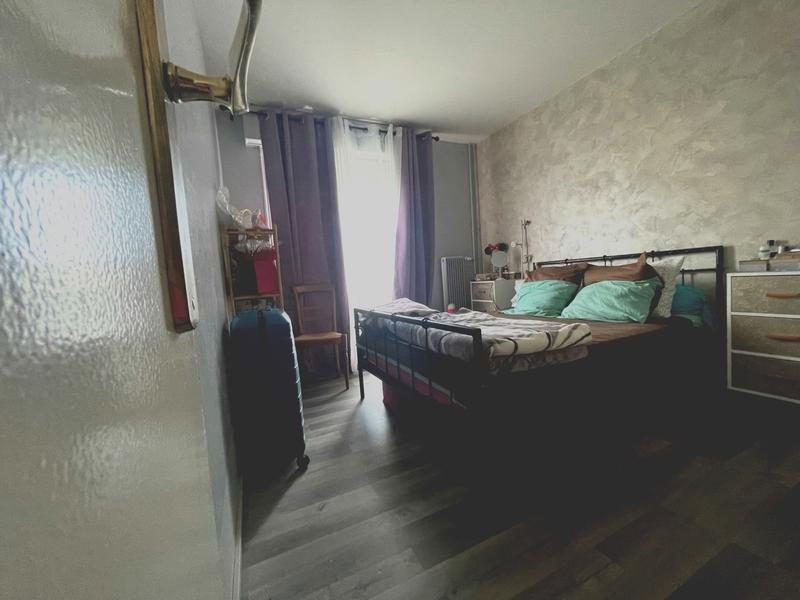 Appartement - 79 m² - 4 pièces