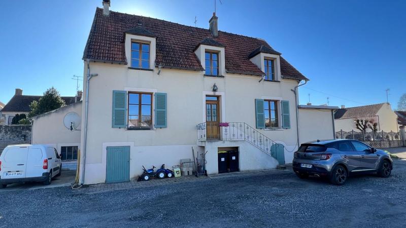 Maison - 158 m² - 6 pièces