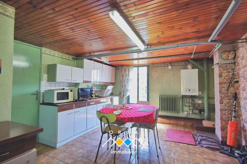 Maison - 97 m² - 5 pièces