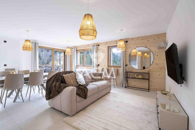 Appartement - 111 m² - 4 pièces