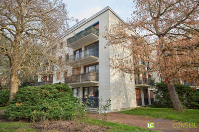 Appartement - 86 m² - 3 pièces