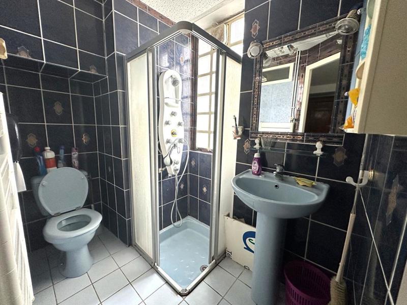 Maison - 193 m² - 9 pièces