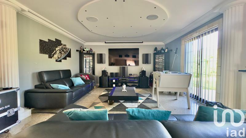 Maison - 176 m² - 6 pièces