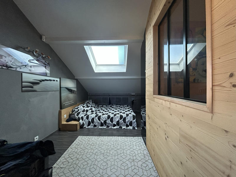 Maison - 161 m² - 7 pièces