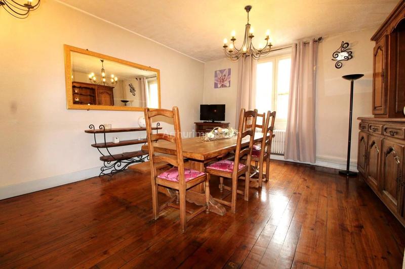 Maison - 128 m² - 5 pièces