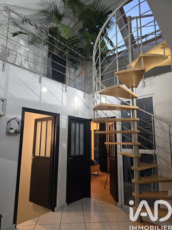 Maison - 150 m² - 6 pièces