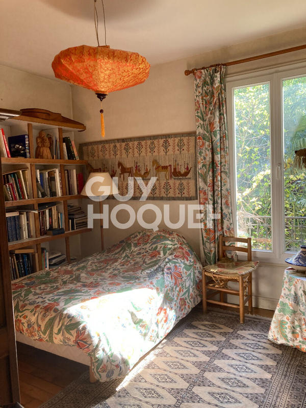 Maison - 168 m² - 8 pièces