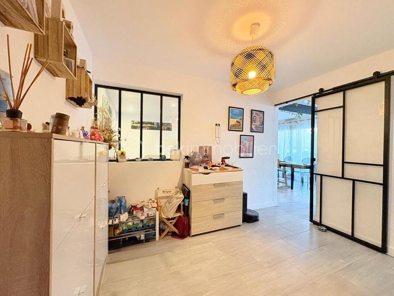 Appartement - 85 m² - 3 pièces