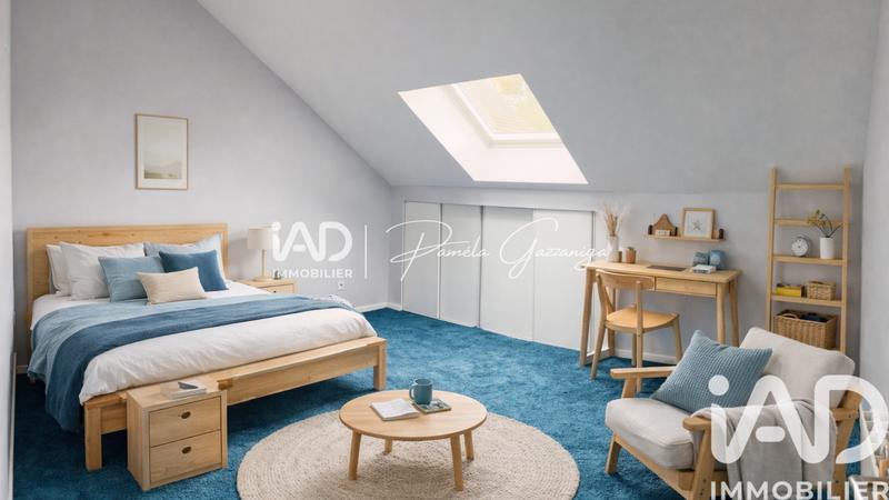 Maison - 322 m² - 8 pièces