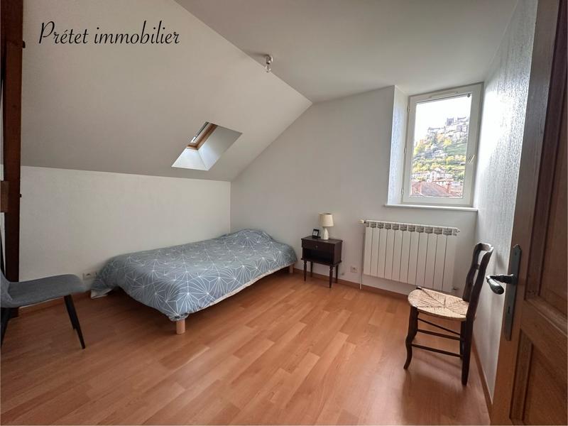 Maison - 135 m² - 6 pièces